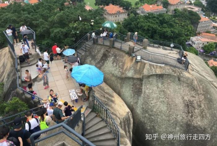 廈門當地優秀私人導游一天多少錢和廈門旅游必玩的景點介紹