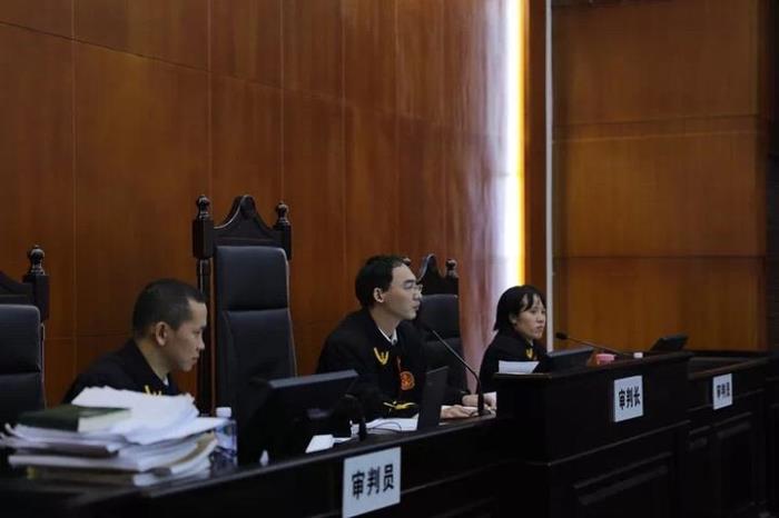 名校女生當(dāng)外圍女半年騙1700萬(wàn)長(zhǎng)期從事賣淫犯罪活動(dòng)