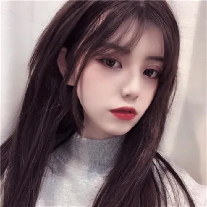 成都伴游,吉娜麗薩(賤郎300)歐洲私人導(dǎo)游兼職美女