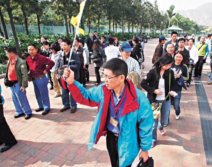 五一前攬生意的伴游多起來當(dāng)伴游要做什么？(圖)