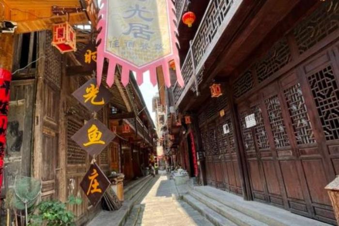 重慶龔灘古鎮旅游攻略自駕