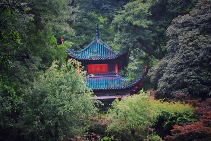 岳麓山游玩攻略 門票一覽及必去景點(diǎn)介紹