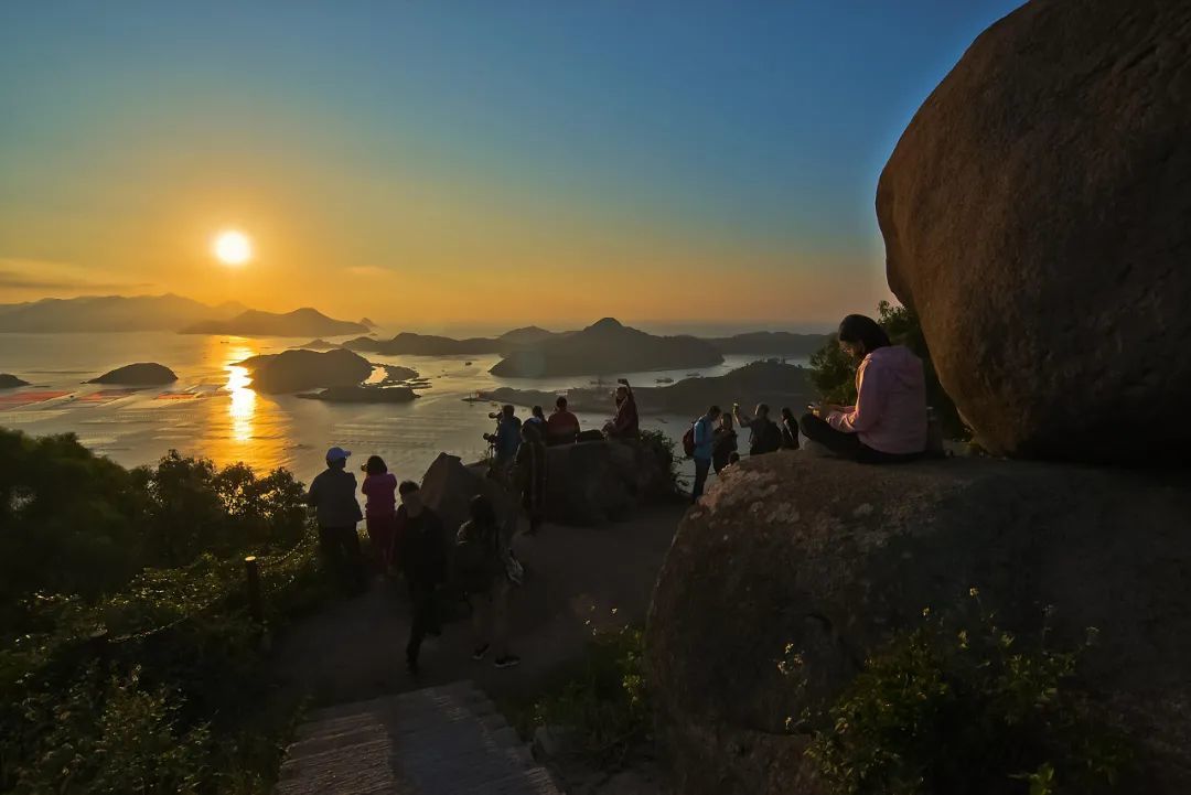 這小城靠“擺拍天堂”火出國(guó)外 我卻更愛(ài)真實(shí)的它