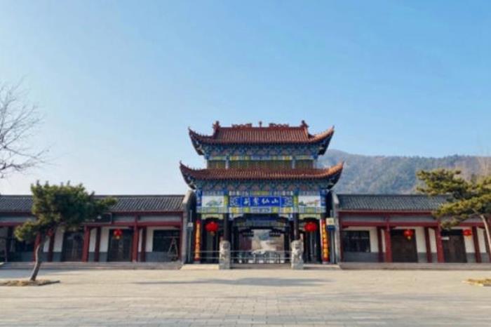 荊紫仙山景區(qū)好玩嗎