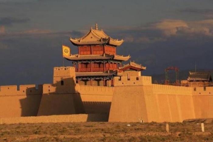 嘉峪關(guān)門票三個景點怎么去