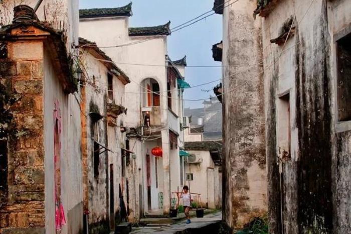 過(guò)年適合一個(gè)人去旅游的地方有哪些?這25個(gè)比較好的地方非常適合散心
