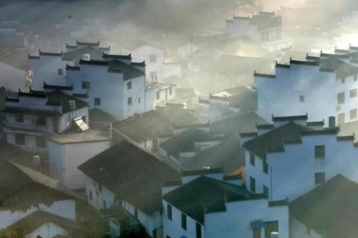 過(guò)年適合一個(gè)人去旅游的地方有哪些?這25個(gè)比較好的地方非常適合散心