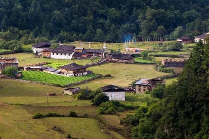 過(guò)年適合一個(gè)人去旅游的地方有哪些?這25個(gè)比較好的地方非常適合散心