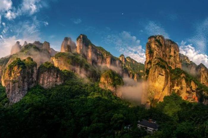 雁蕩山有幾個(gè)主要景點(diǎn) 旅游景點(diǎn)介紹