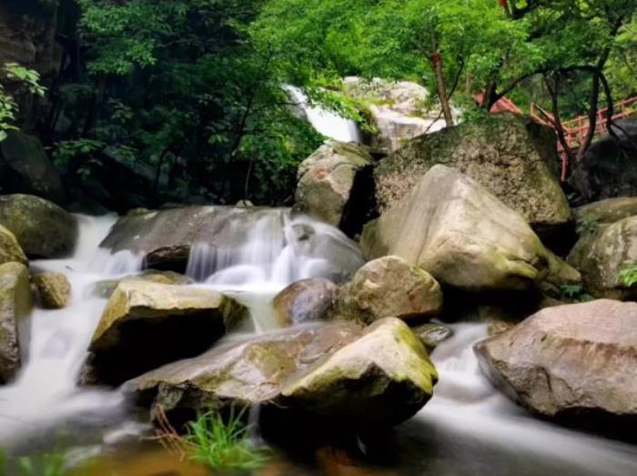 南陽(yáng)云露山景區(qū)