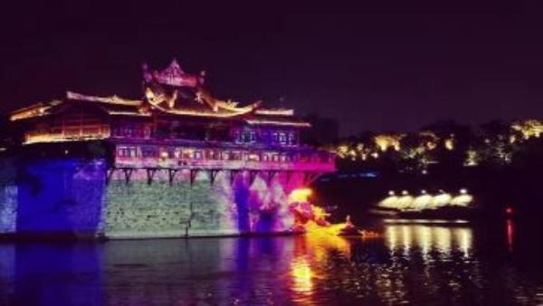 自貢夜游釜溪