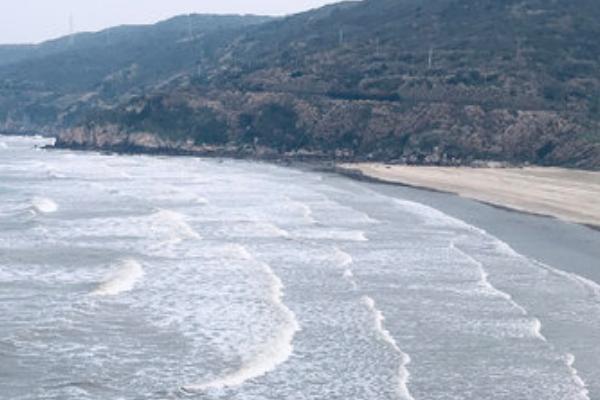 基湖沙灘