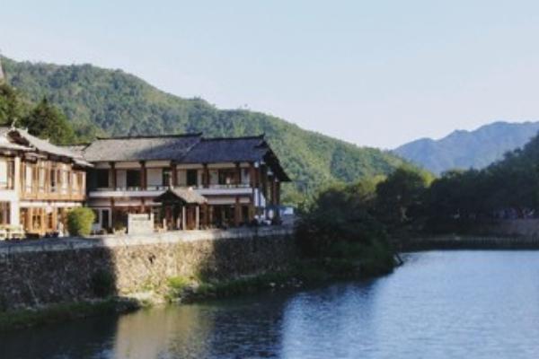大若巖景區