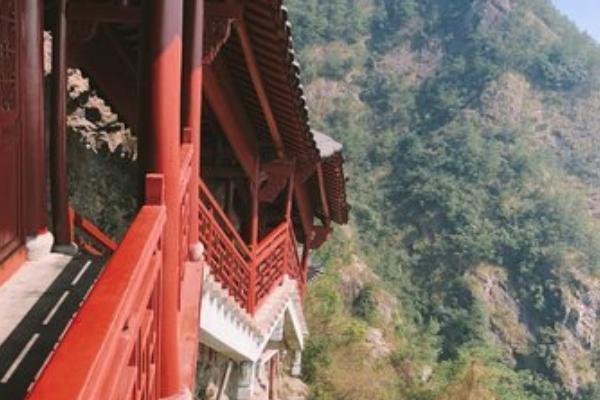 江南懸空寺
