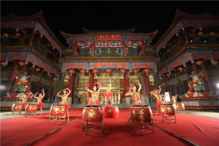泰安劉老根大舞臺(tái)