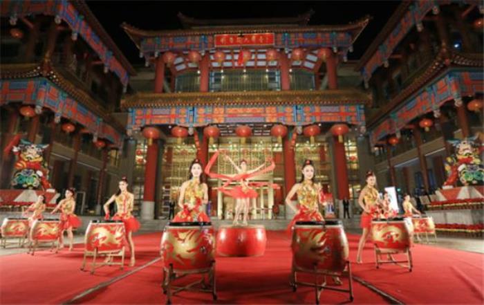 泰安劉老根大舞臺(tái)