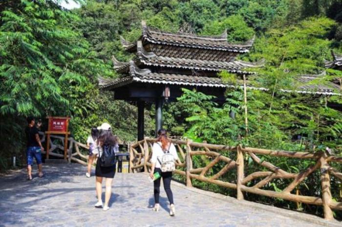 融水雙龍溝原始森林景區(qū)