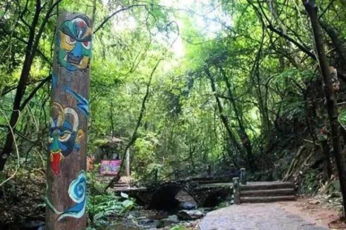 融水雙龍溝原始森林景區(qū)