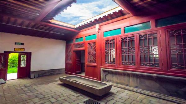 吳忠-董府