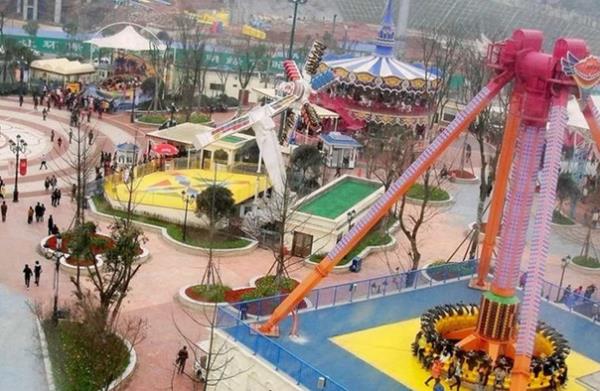 酒城樂園