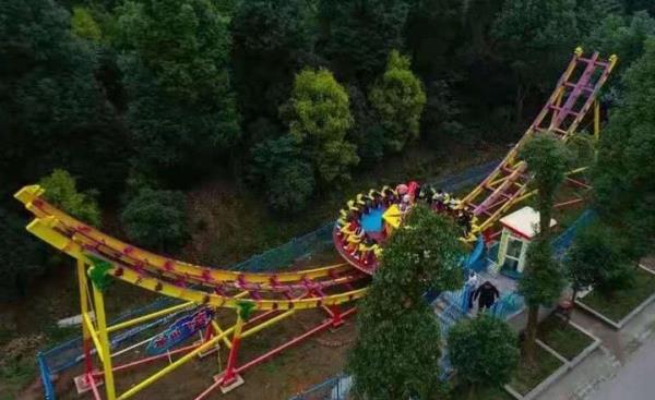 龍騰游樂園