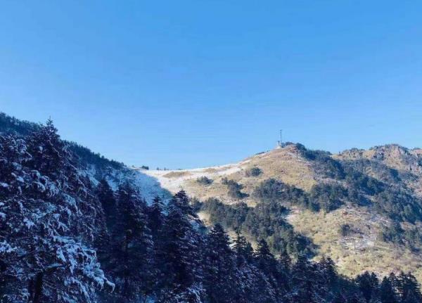 官門山