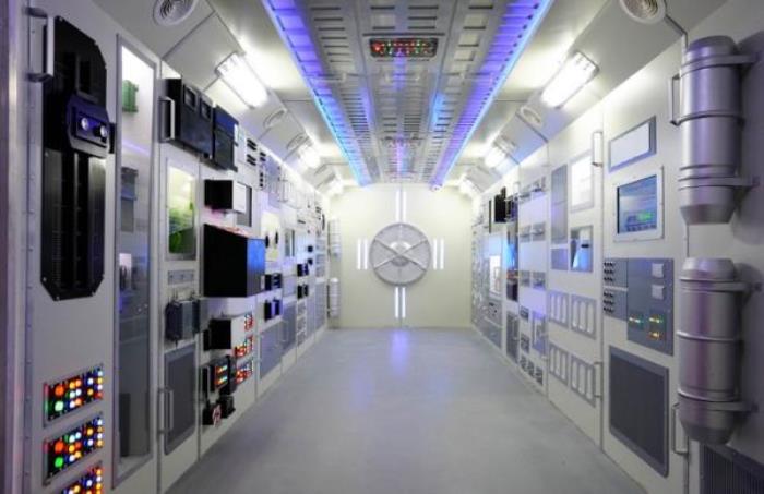 九號(hào)宇宙航天探索中心