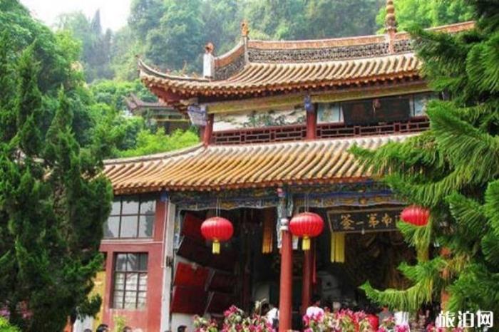 巖泉景區(qū)