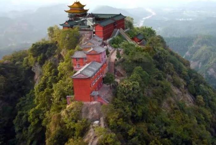 宜昌-遠(yuǎn)安鳴鳳山風(fēng)景區(qū)