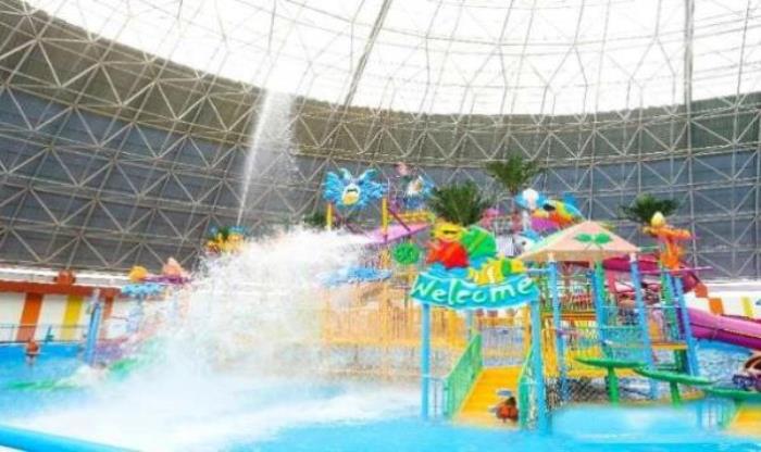 漾波溫泉水上樂園