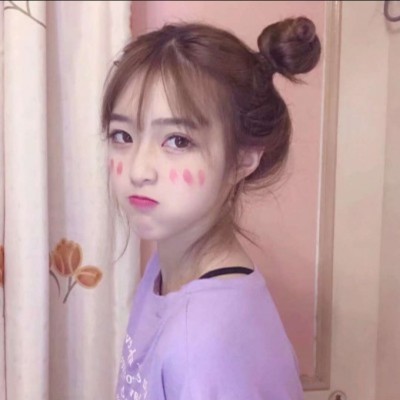合肥陪游女孩調酒師束淇文