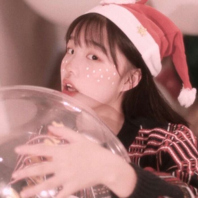 上饒陪游女孩代言模特鄧夢菲