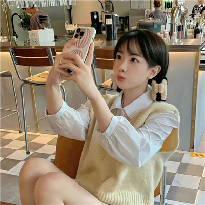 佛山私人伴游女孩雙睛皮空姐咸盼香