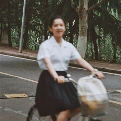 莊河同城游內部車模尹晶婧