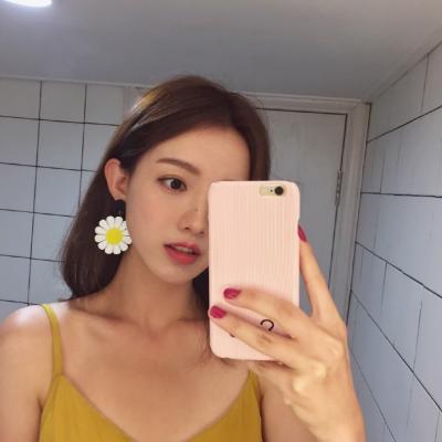 萊州私人伴游女孩陪游經(jīng)紀(jì)人谷梁桃