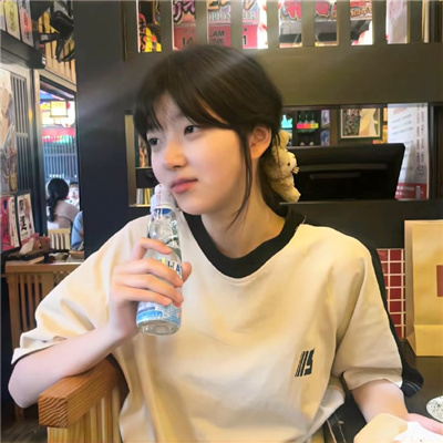 安國陪游女孩美妝網(wǎng)紅忻勤淼