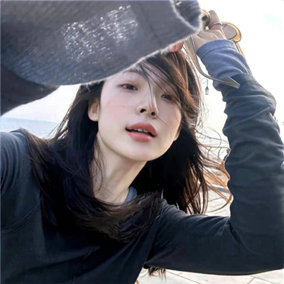 那曲導游UI常越秀