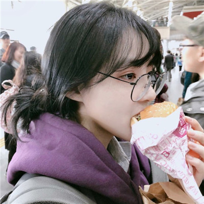 阜新美女陪玩時(shí)尚空姐百里若松