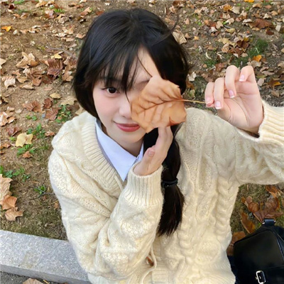 興寧結女伴旅游帶貨網紅丙蝶琪