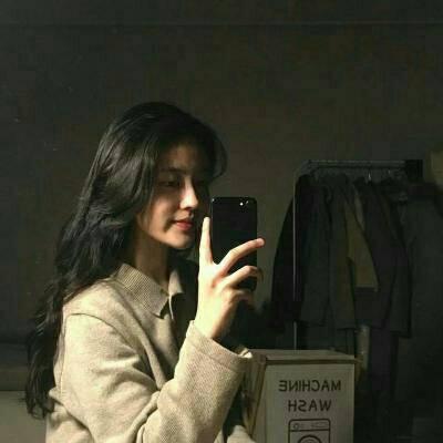 滎陽女伴游金融師湛歆茜
