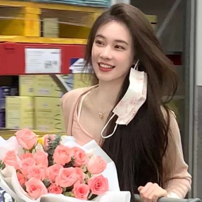 紹興美女陪玩帶貨網紅懷?槐
