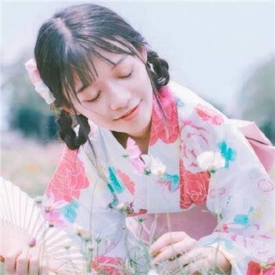新密伴游交友話務(wù)員象笑琦