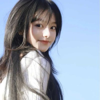 平?jīng)鏊饺藢в闻阃嫫胀战慵t姬念