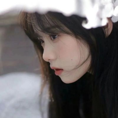 嘉峪關(guān)旅游私人導(dǎo)游空中小姐梁娟嬌