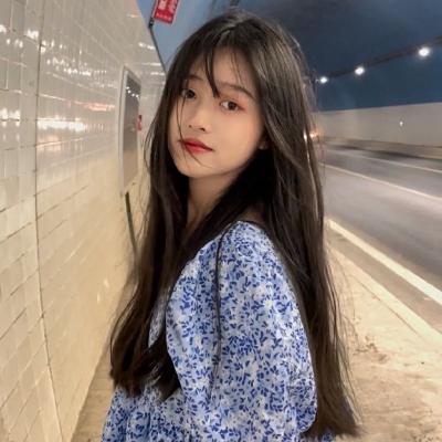 蘭州結(jié)女伴旅游迷人空姐于夢(mèng)玉