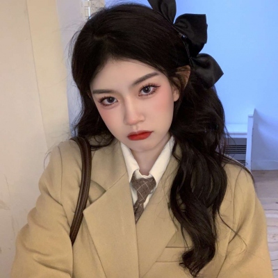 許昌導(dǎo)游豐滿模特豐娜香