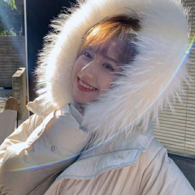 海南結伴游玩帶貨網紅野楓冉